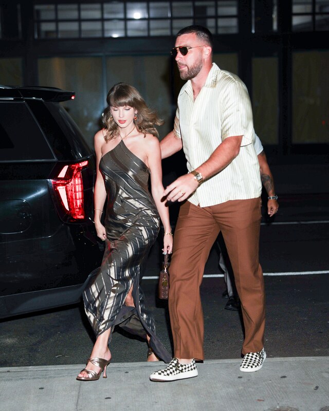 Taylor Swift nude photo 15