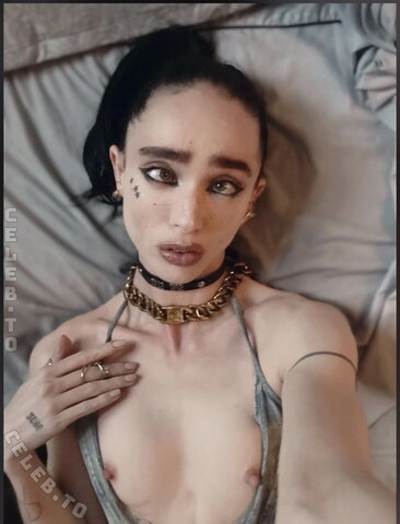 Taylor Zahn – This fansite is dedicated to our hard sub anal slut Taylor Zahn! You are welcome!