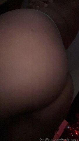 Teadahsavy nude photo 1