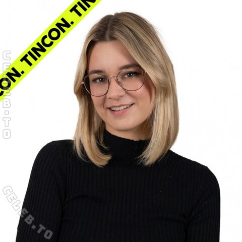 tech_like_vera nude photo 18