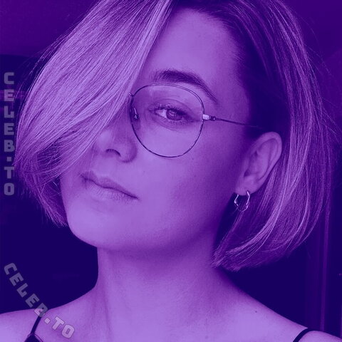 tech_like_vera nude photo 17