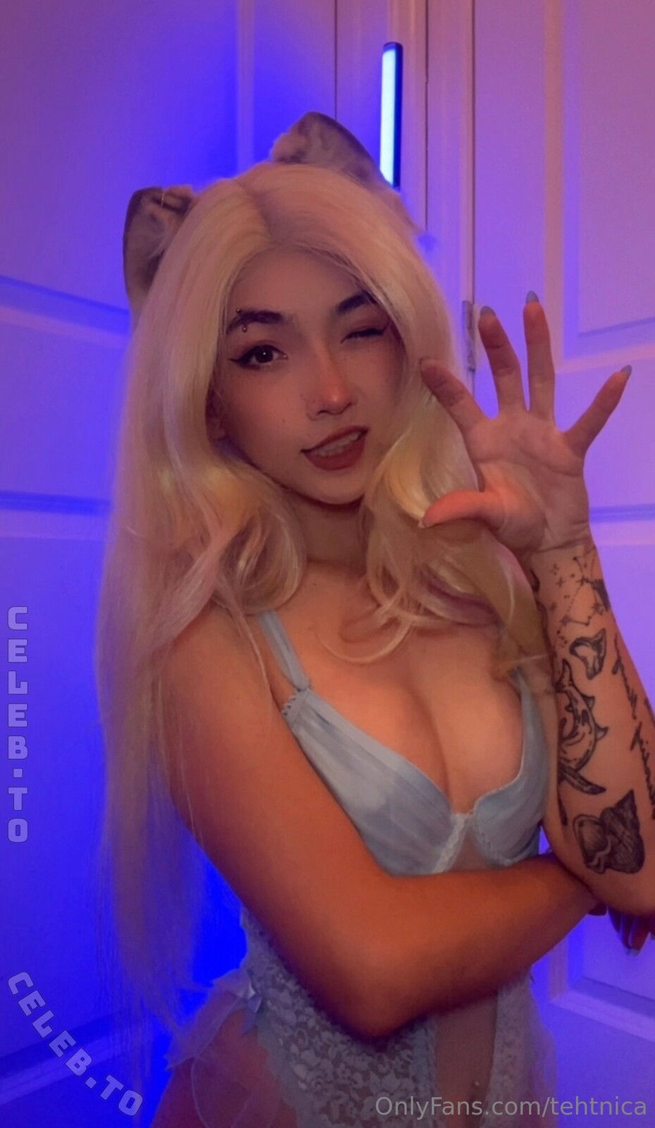 Tehtnica nude photo 2