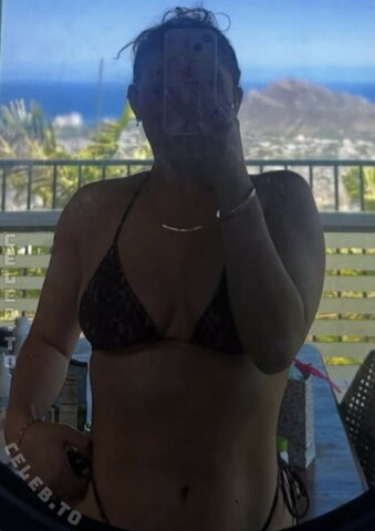 Teilor Grubbs nude photo 10