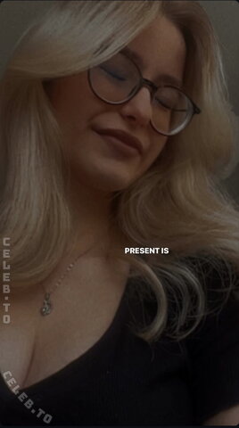 Teilzeitsami nude photo 16