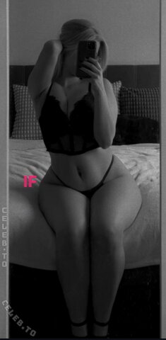 Teilzeitsami nude photo 12