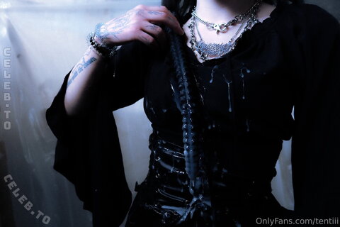 Tentiii photo 3