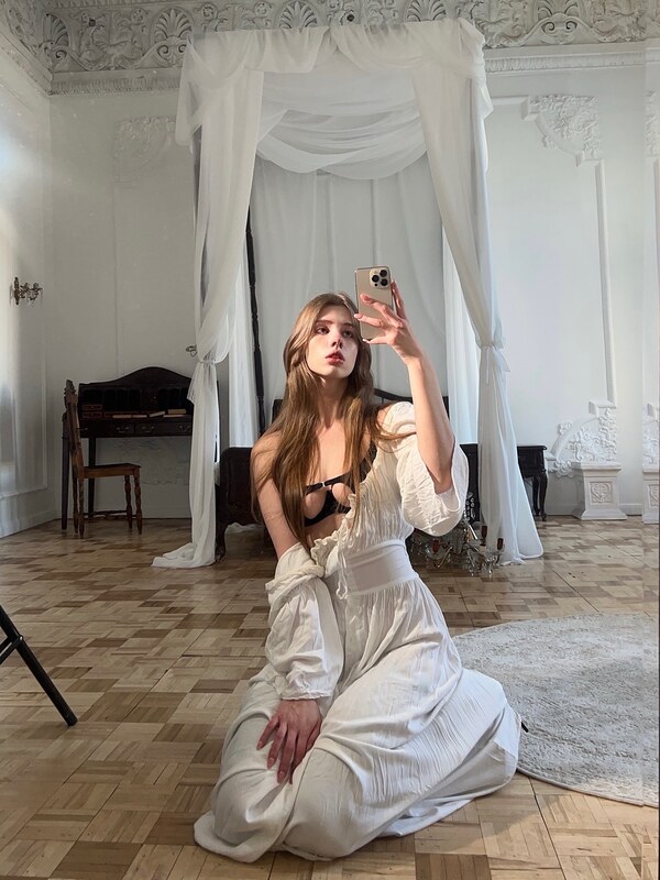 Tero nude photo 2