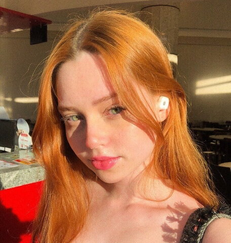 Tess Obryn Sexy (12 photos)