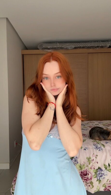 Tess Obryn nude photo 9