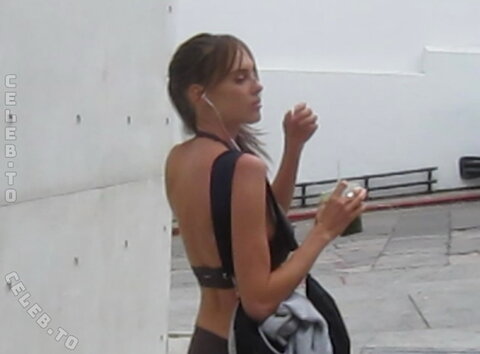 Tess Rose Baldwin nude photo 4