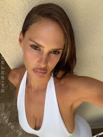 Tess Rose Baldwin New (5 photos)