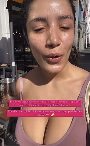 Tessniem Kadiri nude photo 12