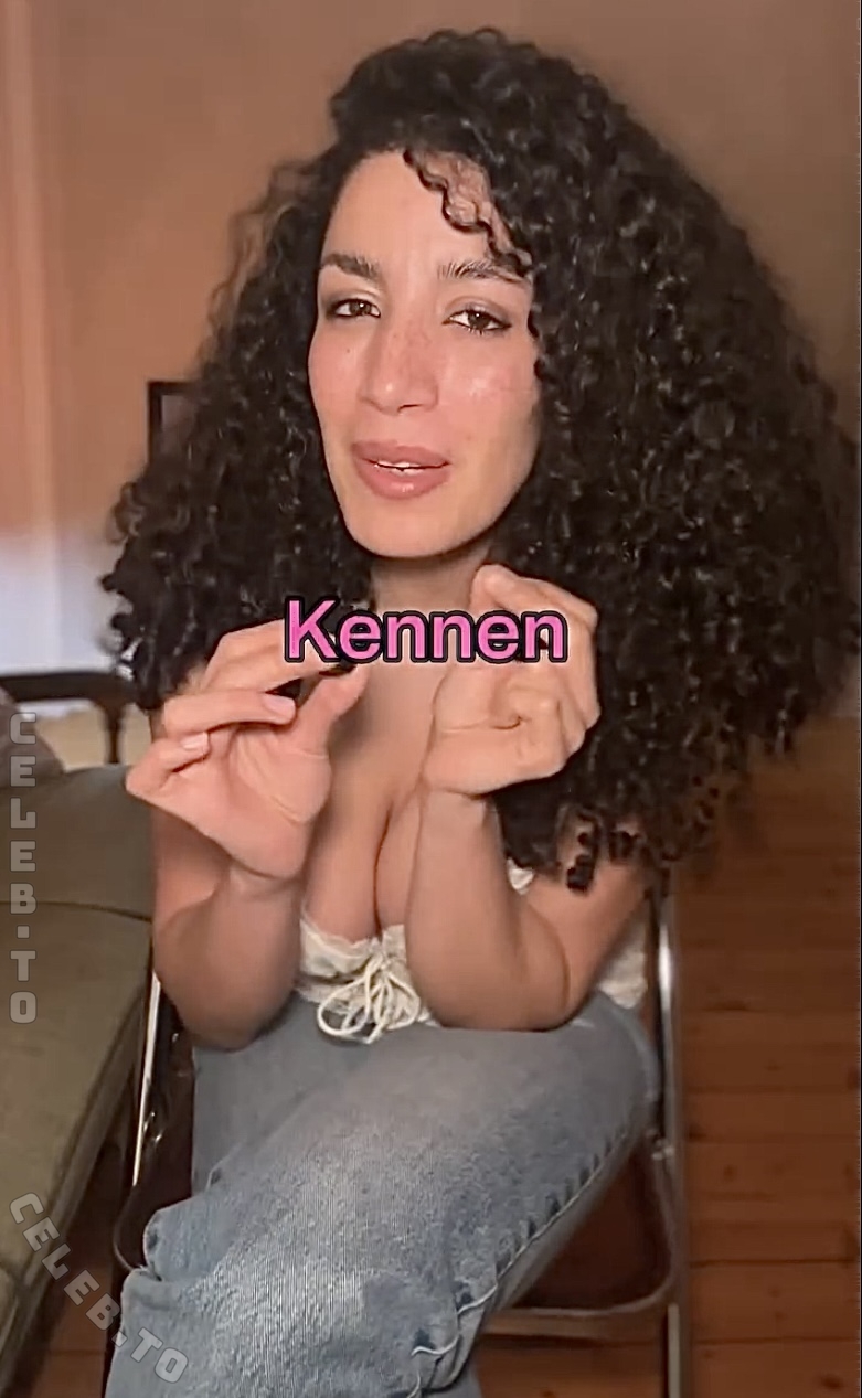 Tessniem Kadiri nude photo 3