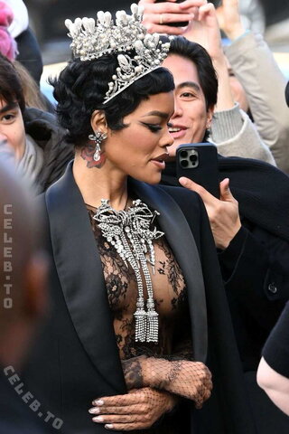 Teyana Taylor nude photo 10