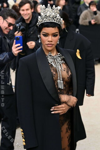 Teyana Taylor nude photo 8