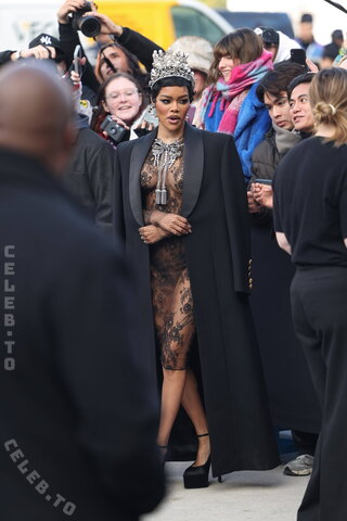 Teyana Taylor nude photo 7