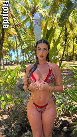 Thais Gauchkarian nude photo 10