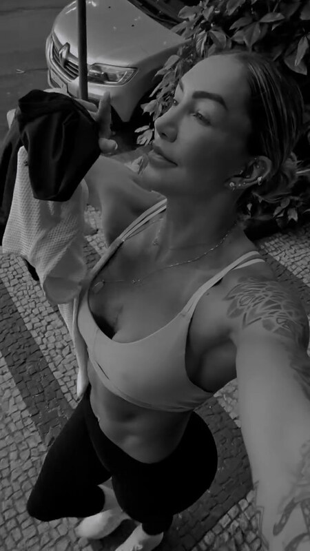 Thaisa Daher nude photo 9