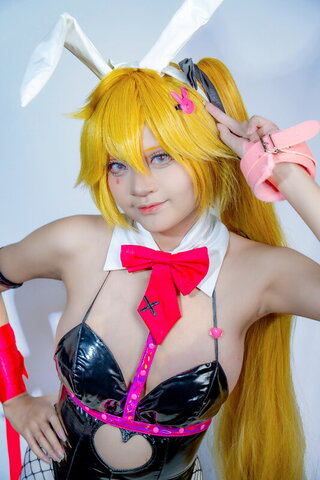 thaniaasc nude photo 7