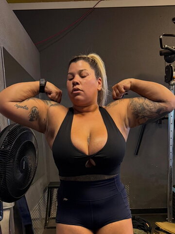 that.one.girl.that.lifts Fresh (15 photos)