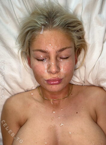 ThatYoungBlonde nude photo 161