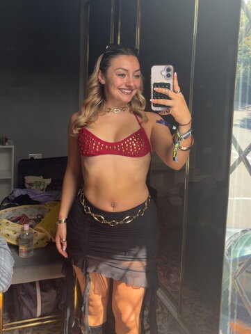 The Katies nude photo 2