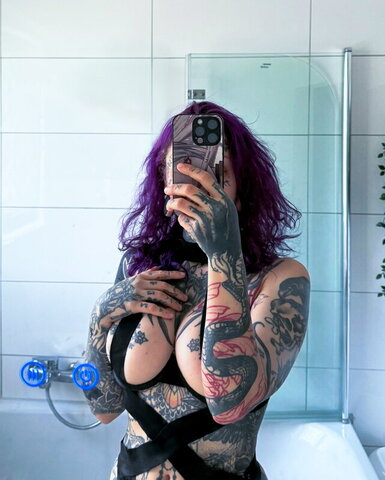 theblxckwolf nude