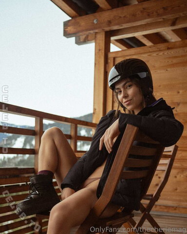thecheriemag nude photo 35