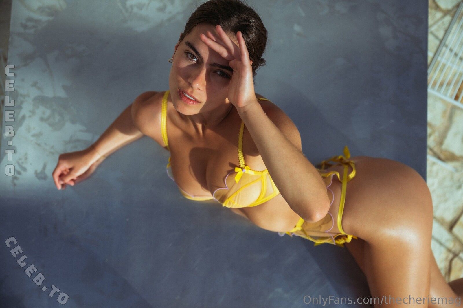 thecheriemag nude photo 8