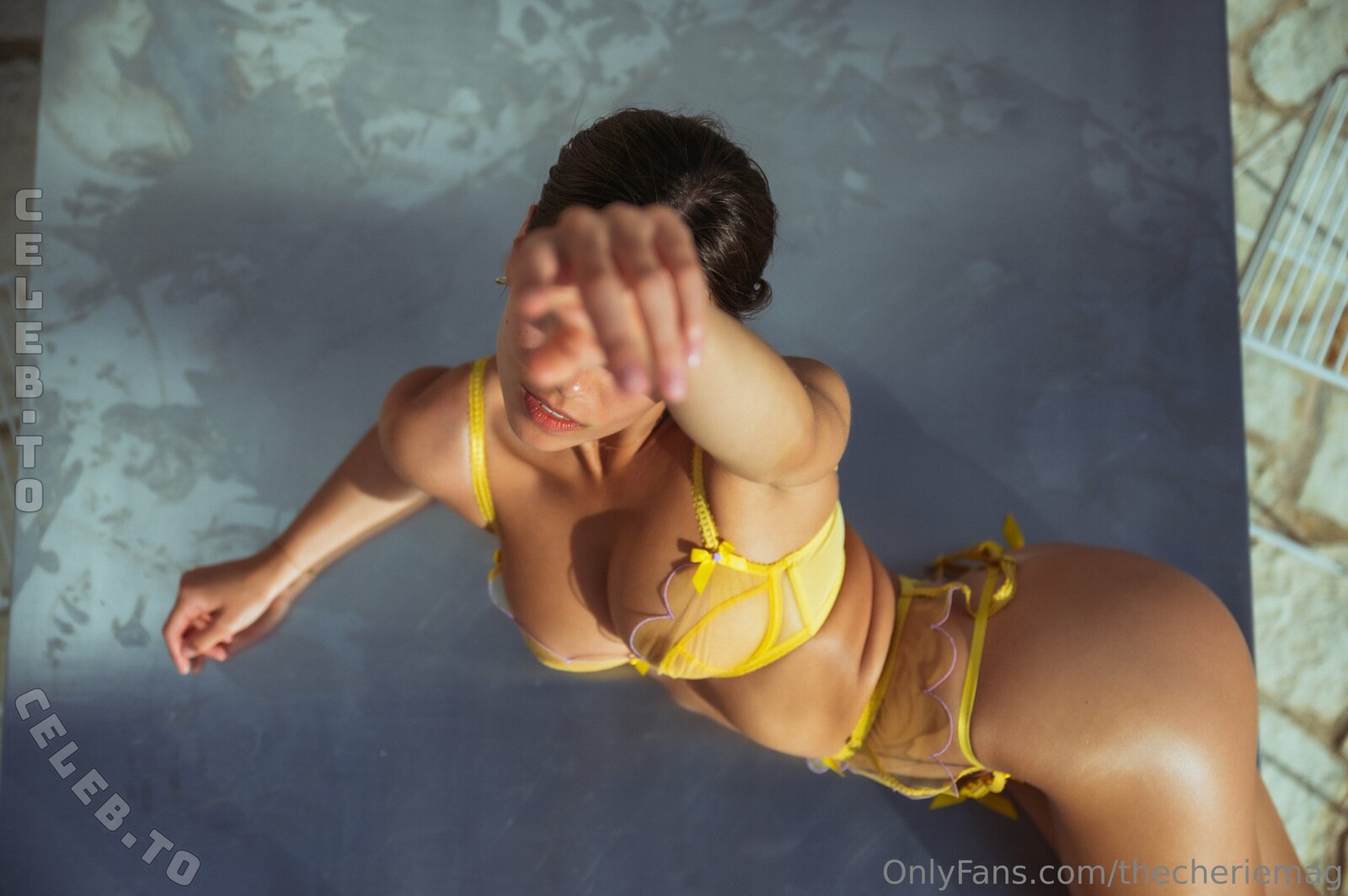 thecheriemag nude photo 11