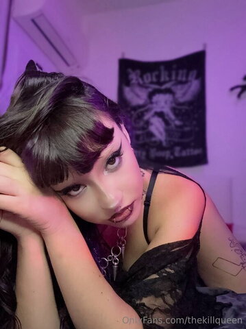 TheKillQu33n nude photo 6