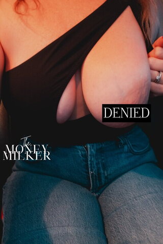 themoneymilker nude photo 15