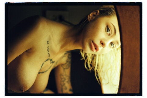 @the.poli.ce nude photo 3