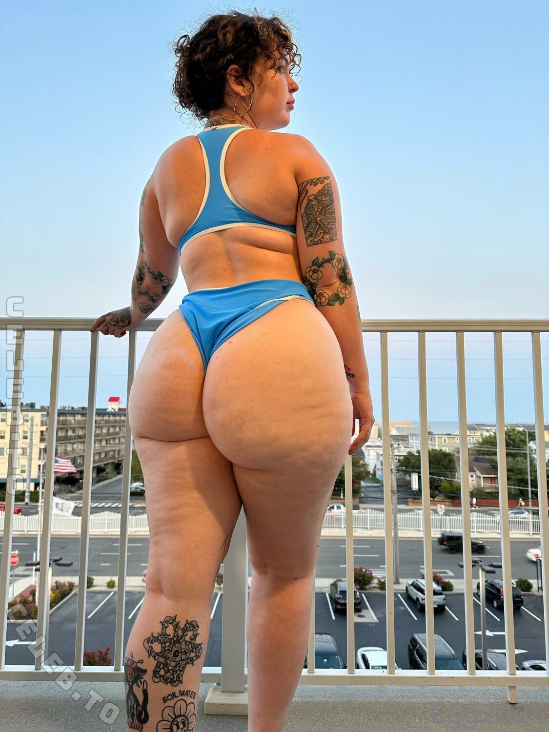 therealegg2025 nude photo 2