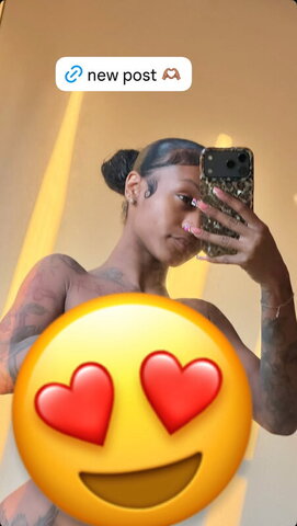 therealprettylingg__ Sexy (1 photo)