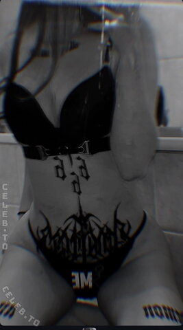 thereddemon666 nude photo 10