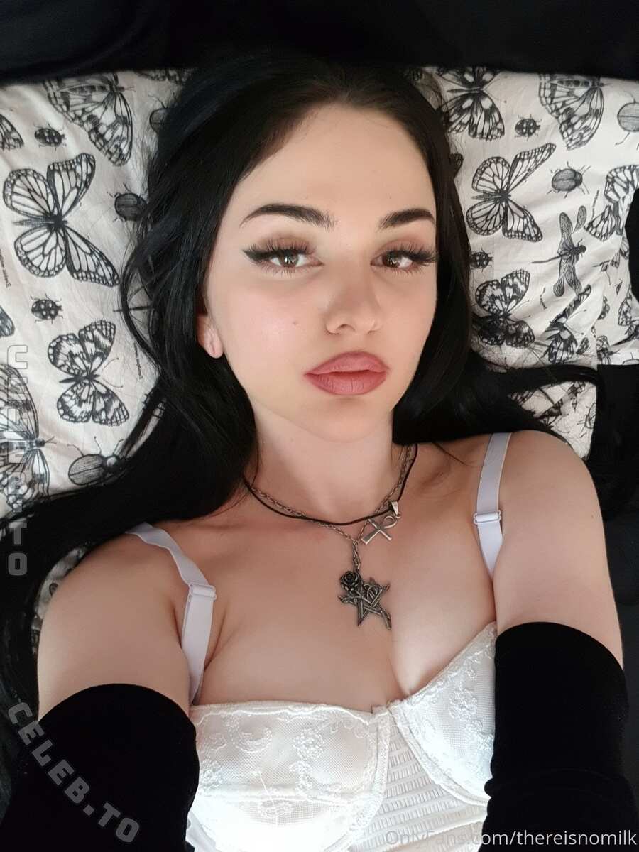 Thereisnomilk nude photo 22