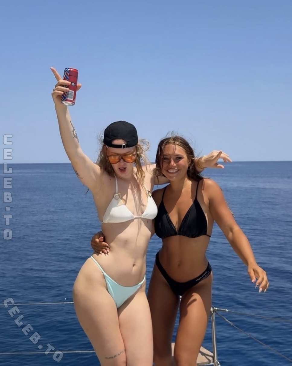 TheresaKirchner nude photo 5
