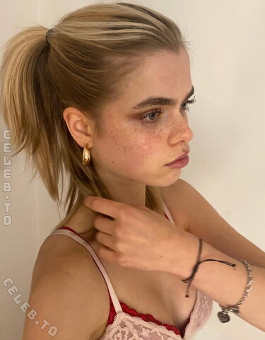 Theresa.vth nude photo 32