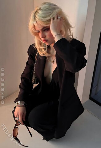 Theresa.vth nude photo 39