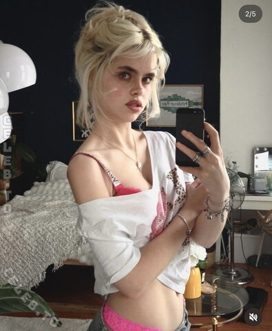 Theresa.vth nude photo 40