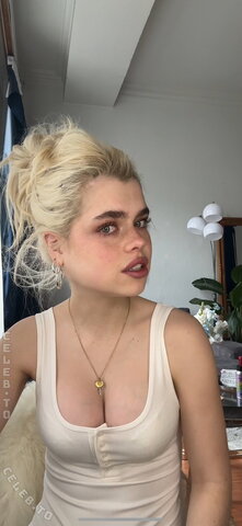 Theresa.vth nude photo 71