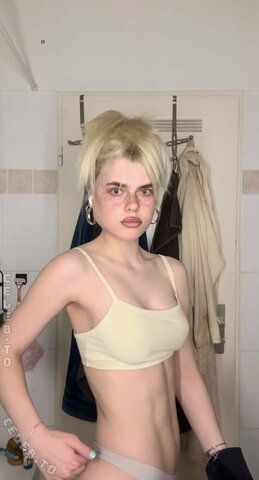 Theresa.vth nude photo 23