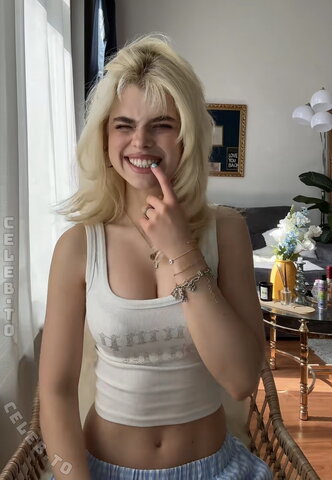 Theresa.vth nude photo 17