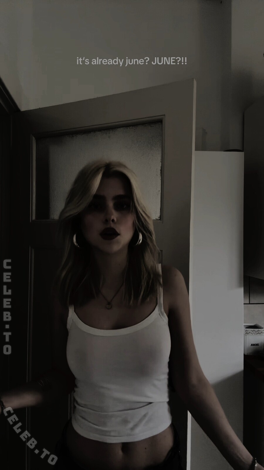 Theresa.vth nude photo 3