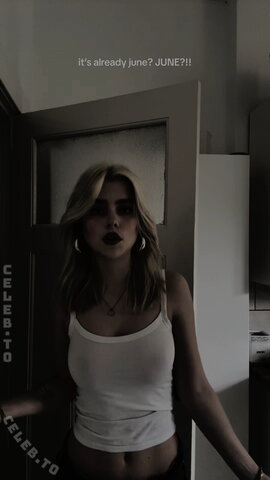 Theresa.vth nude photo 1