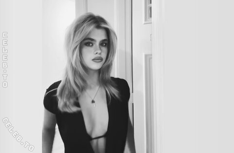 Theresa.vth Sexy (3 photos)