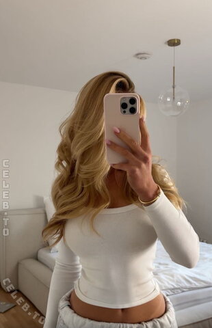 Theresaxre nude photo 19