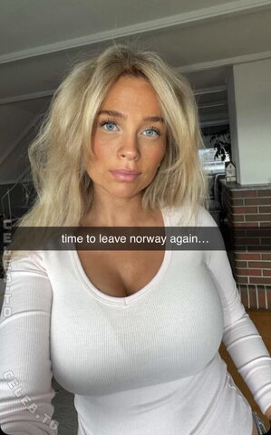 Therese Gudmundsen nude photo 3