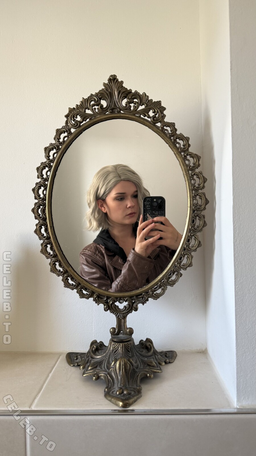 Therlyen nude photo 6